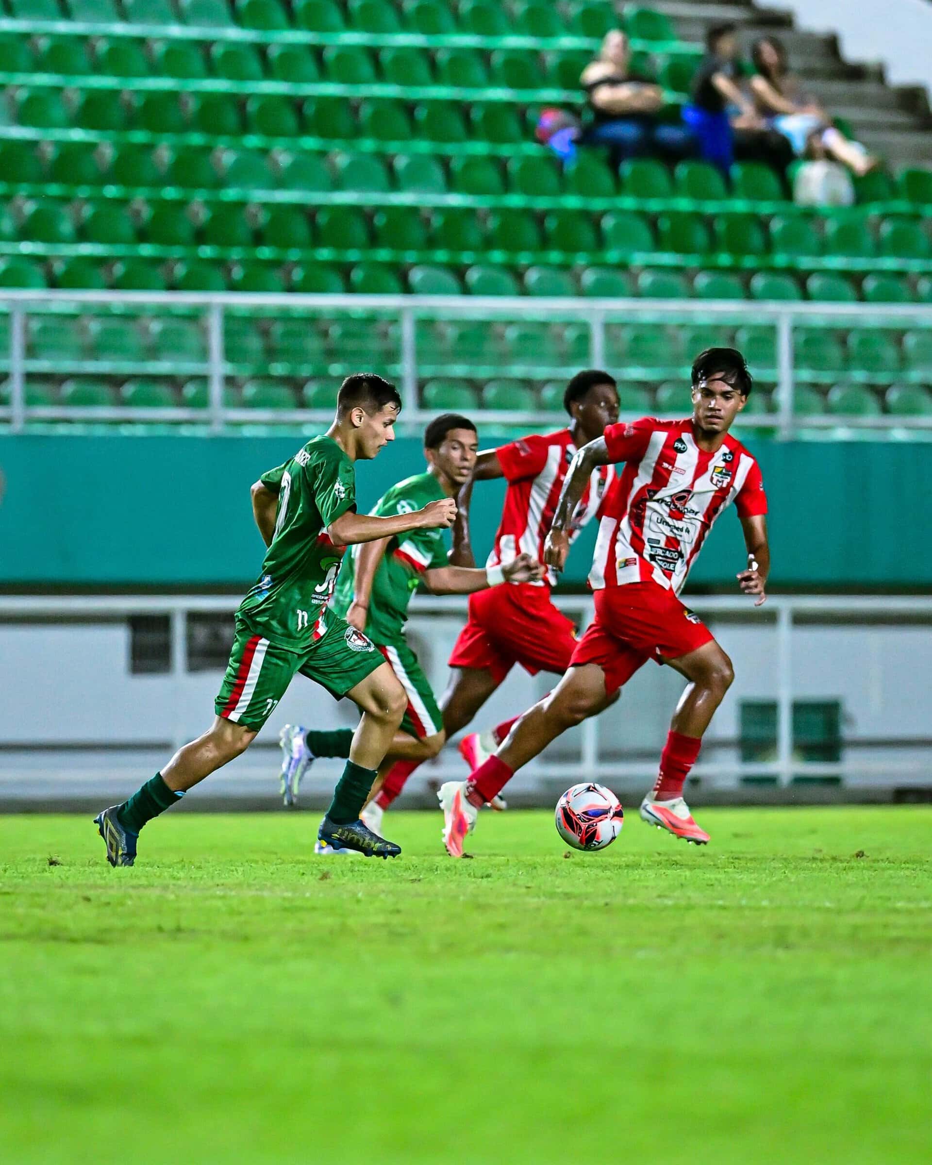 Santa Cruz e Assermurb empataram em uma partida muito disputada