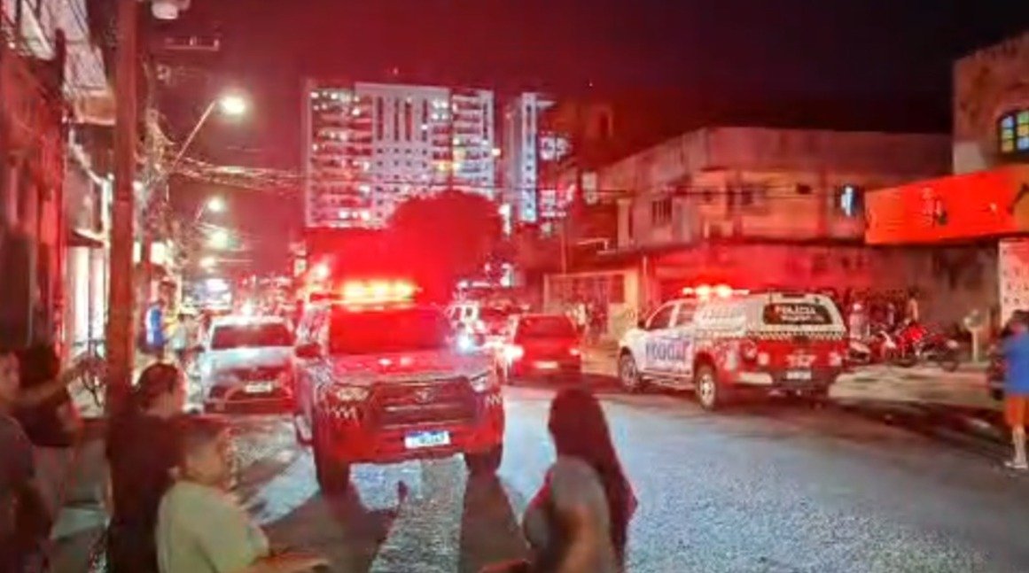 Troca de tiros entre policial e suspeito assusta moradores na Marambaia, em Belém