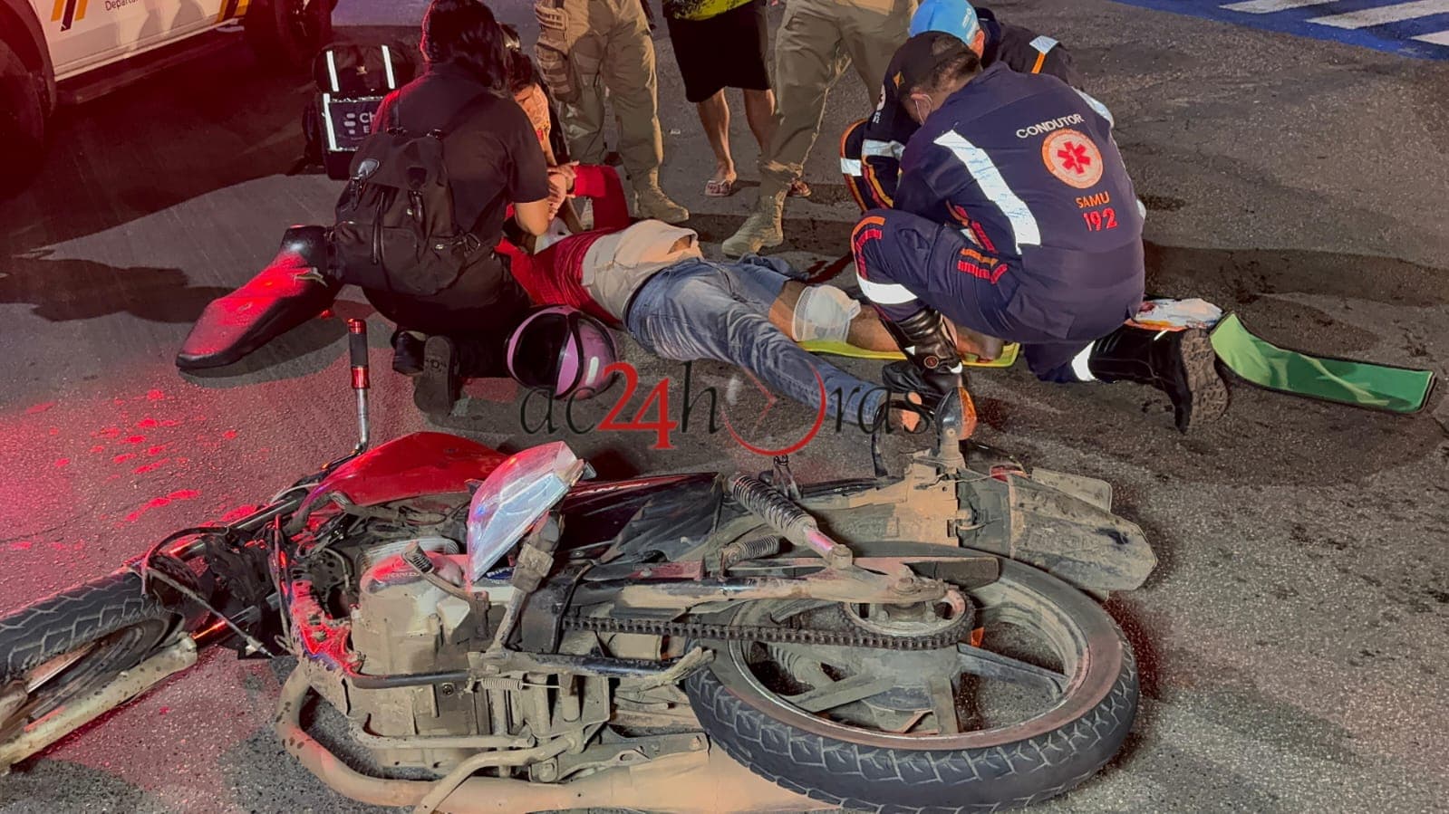 Acidente entre motocicletas deixa entregadores feridos na Avenida Ceará, em Rio Branco