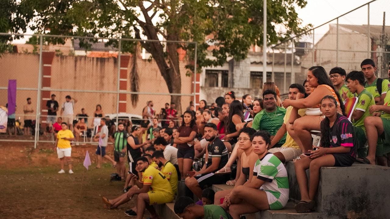 Copão de Futebol de Areia começa com musas, bons jogos e grande público