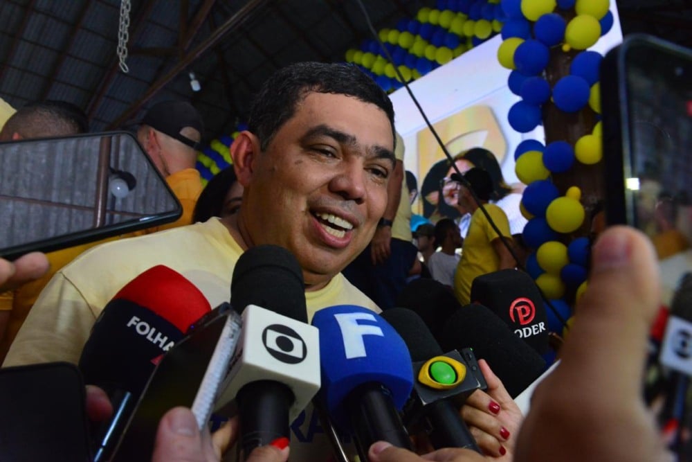 Sampaio diz esperar apoio dos 24 deputados e explica fala sobre torcida de conselheiro do TCE em convenção