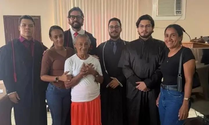 Júri absolve mulher acusada de atear fogo em companheiro