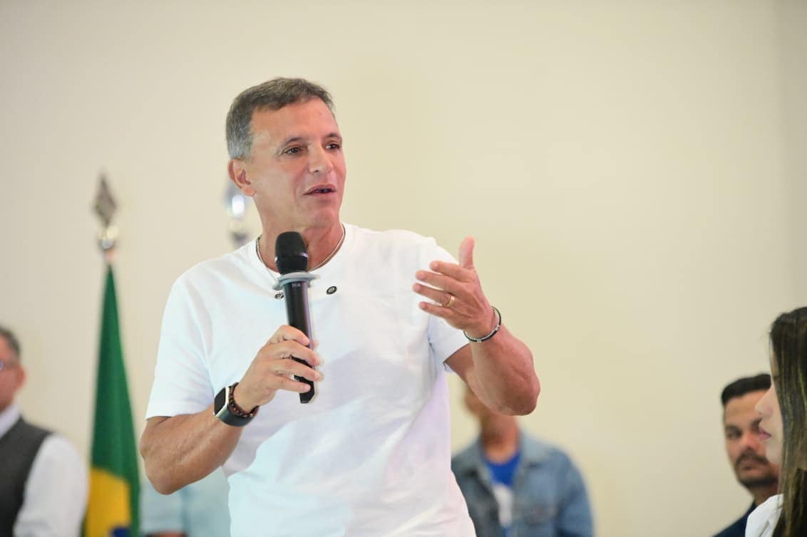 Márcio Bittar diz que Amazônia vive abandono e critica pobreza em áreas preservadas do Acre