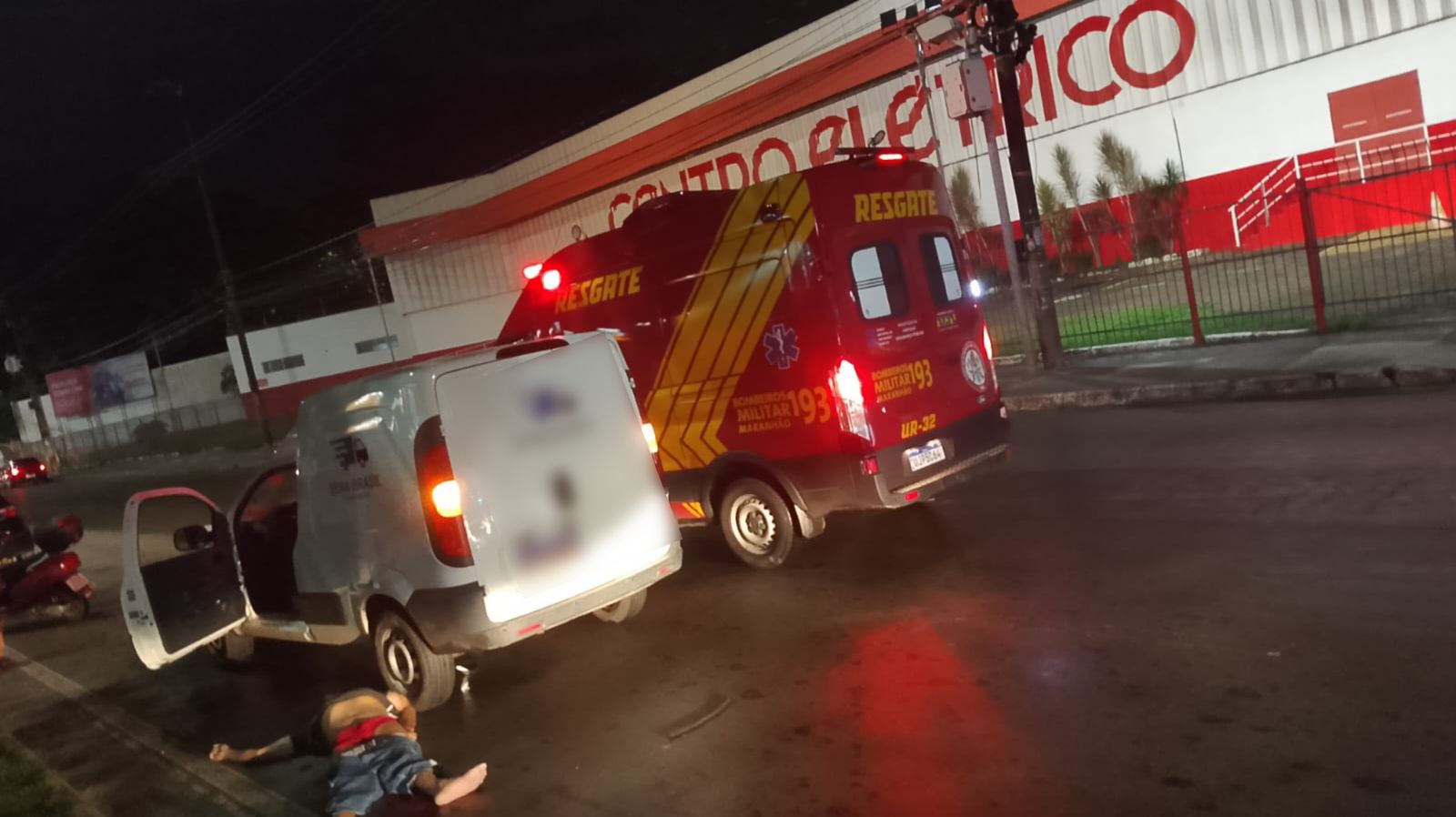 Homem morre atropelado por carro utilitário na Av. Guajajaras