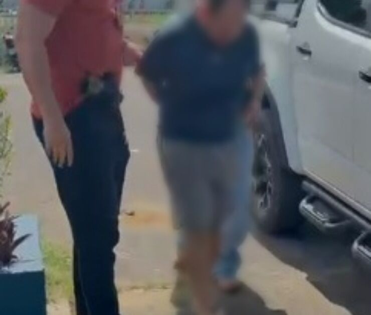Foragido por violência doméstica é preso com arma de fogo no AM