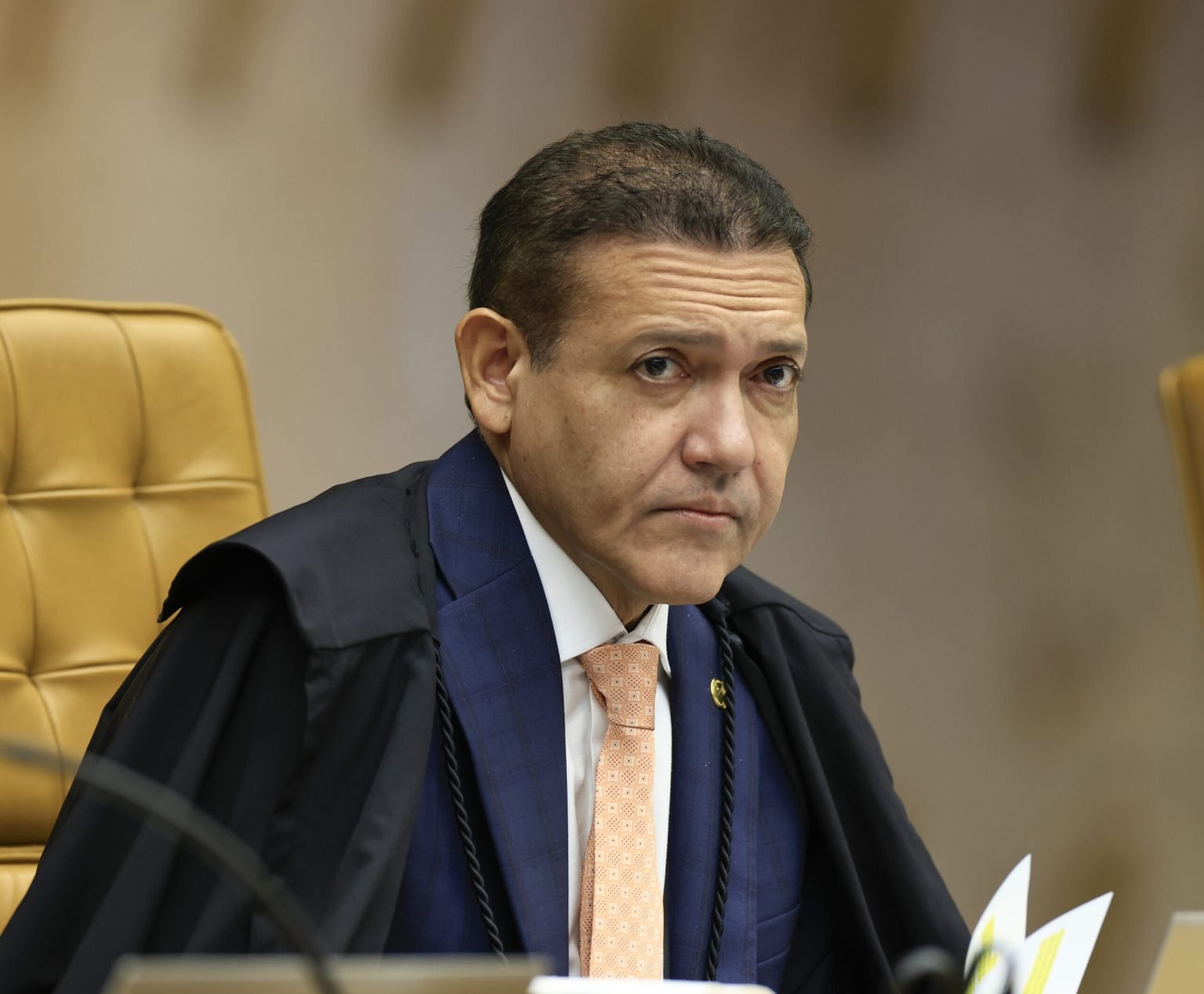 Nunes Marques assume presidência do TSE com foco no combate à IA nas Eleições 2026