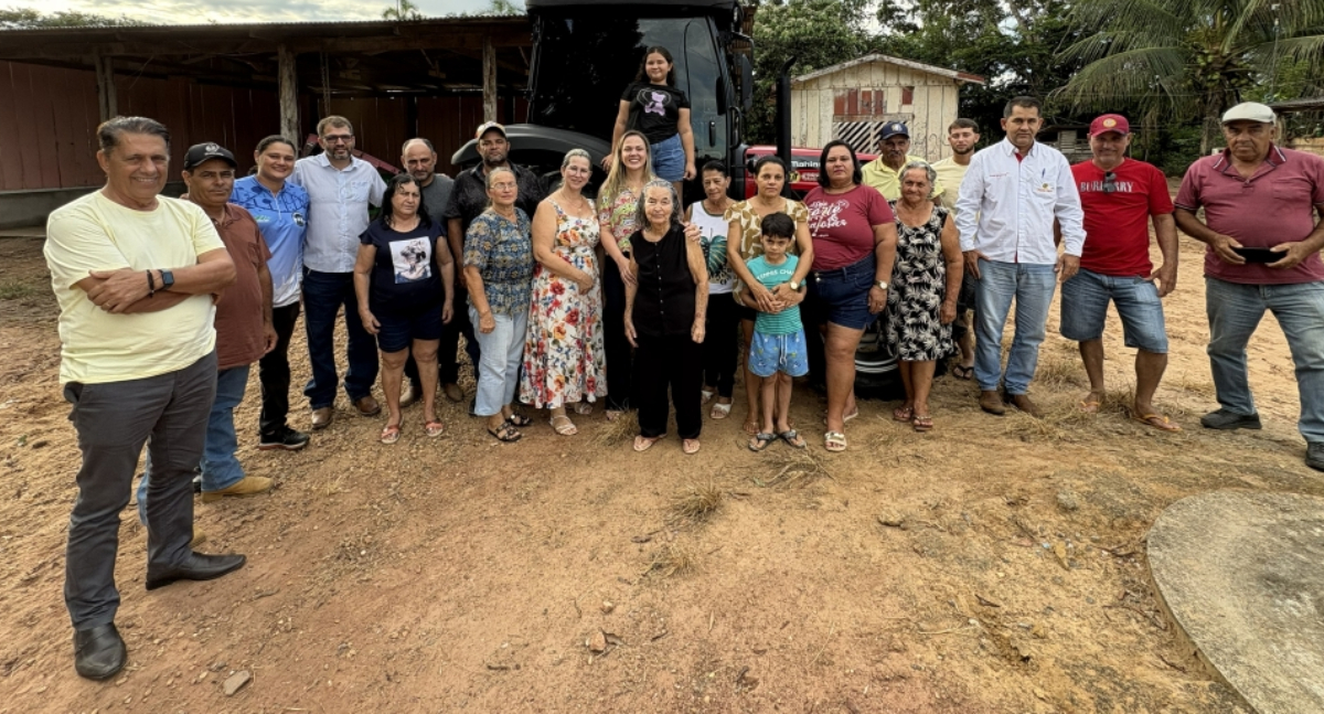 Agricultura familiar em Rondônia ganha reforço com trator entregue por Cláudia de Jesus em Ji-Paraná