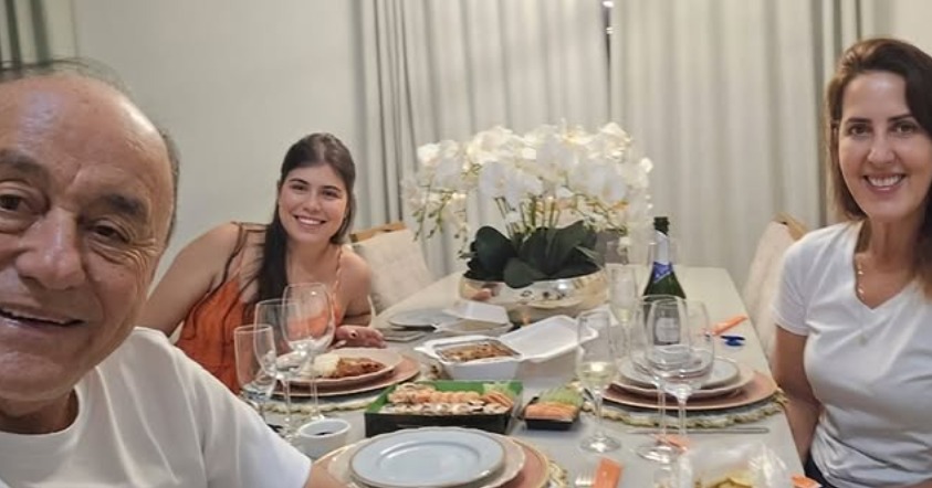 Bocalom celebra aniversário de 73 anos ao lado de família