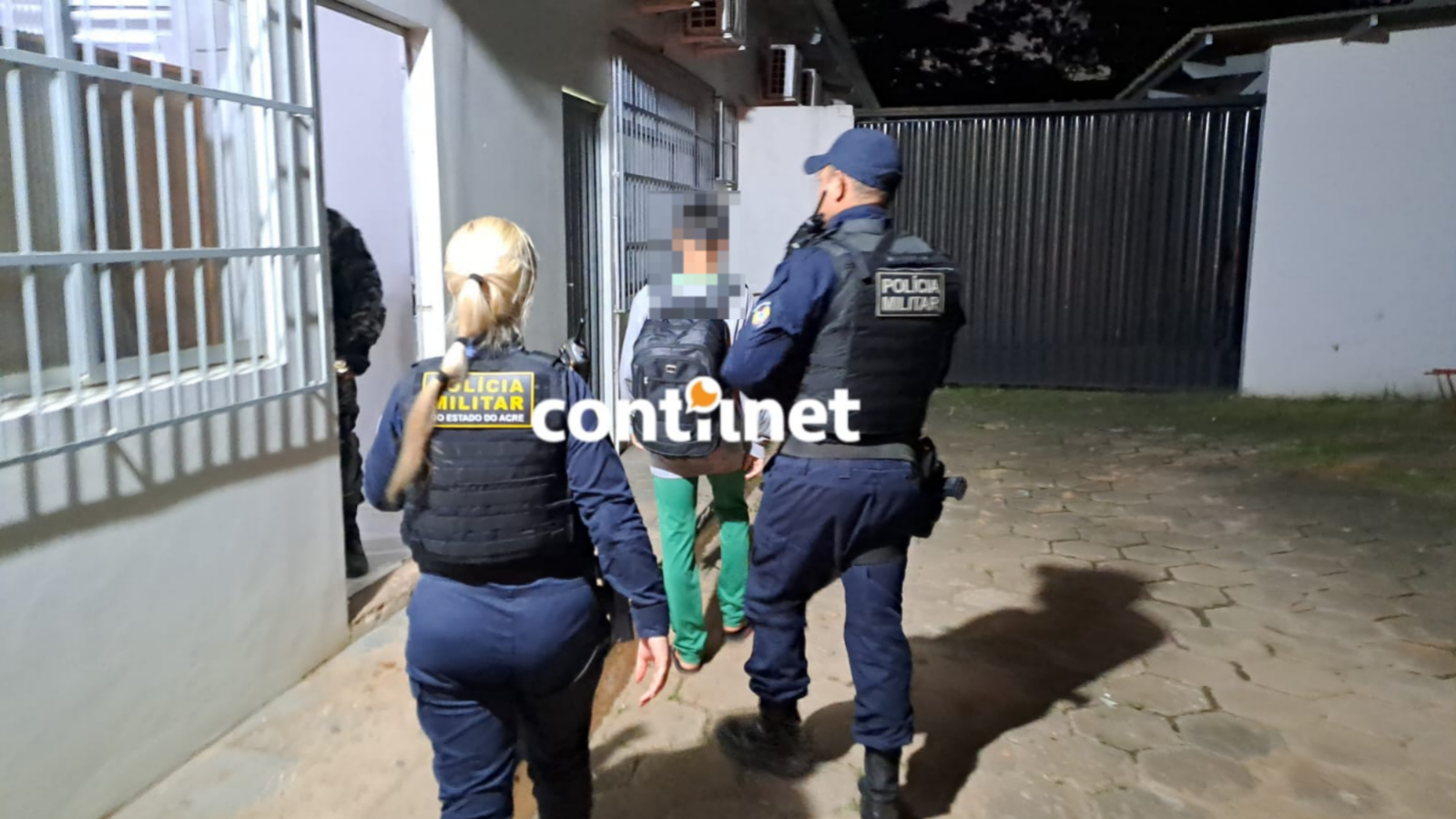 Aluno de 13 anos ameaça explodir escola e matar professora