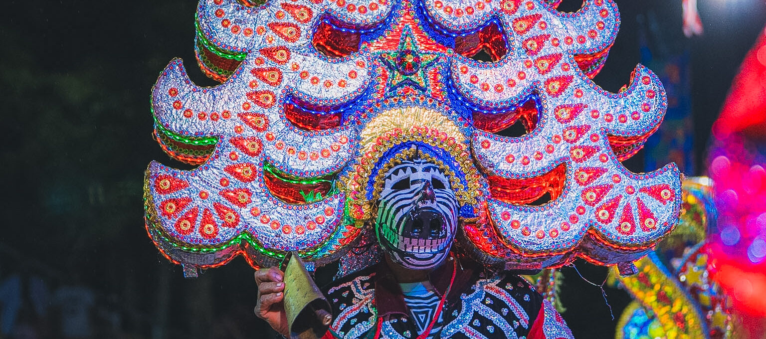 Cortejo Junino reúne 15 grupos de Bumba Meu Boi e abre festejos no Centro Histórico de São Luís