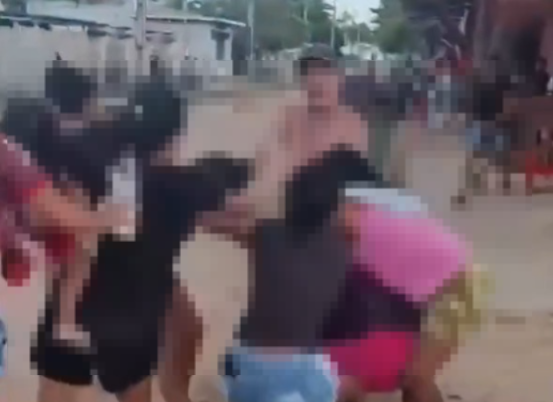Briga entre mulheres termina em pancadaria