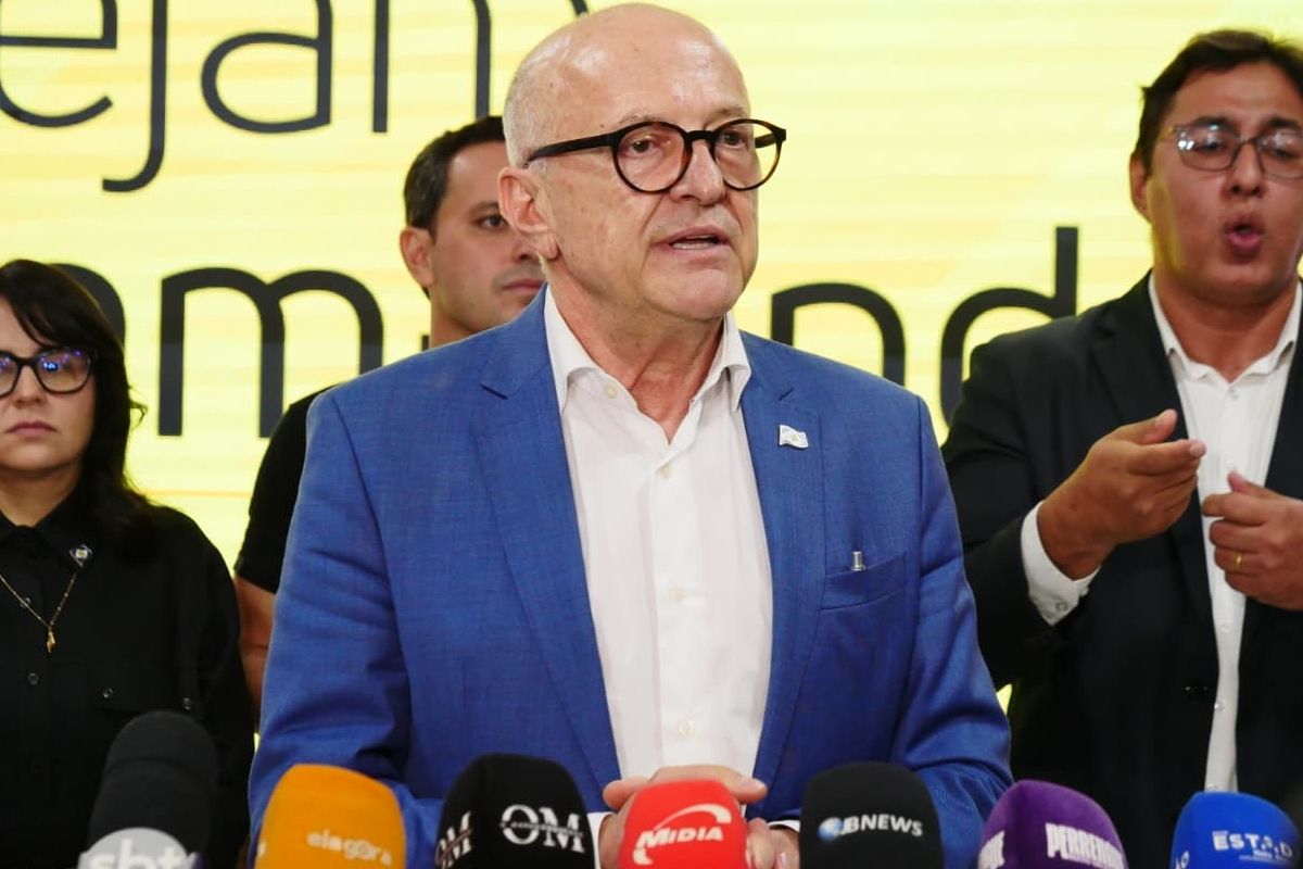 Pivetta critica espetáculo de WF e cita grana preta no DNIT