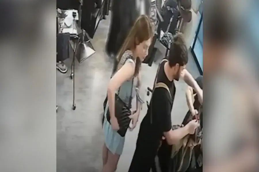 Designer esfaqueia cabeleireiro por não gostar de resultado de corte. Vídeo