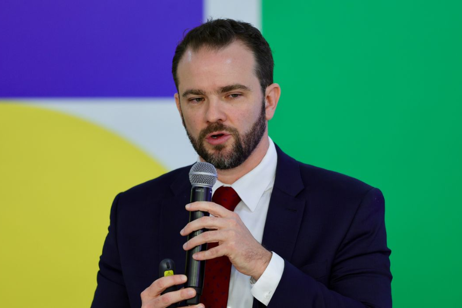 Desenrola 2.0 se aproxima de R$ 1 bilhão em dívidas renegociadas, diz Ministro da Fazenda