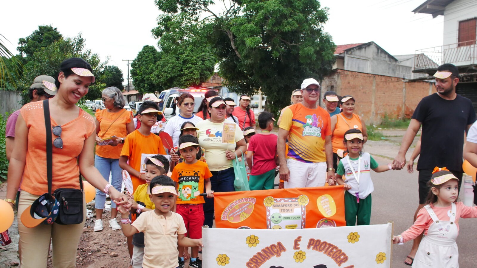 Creche Tia Raimunda promove caminhada de conscientização e combate à exploração sexual infantil – Diário do Amapá