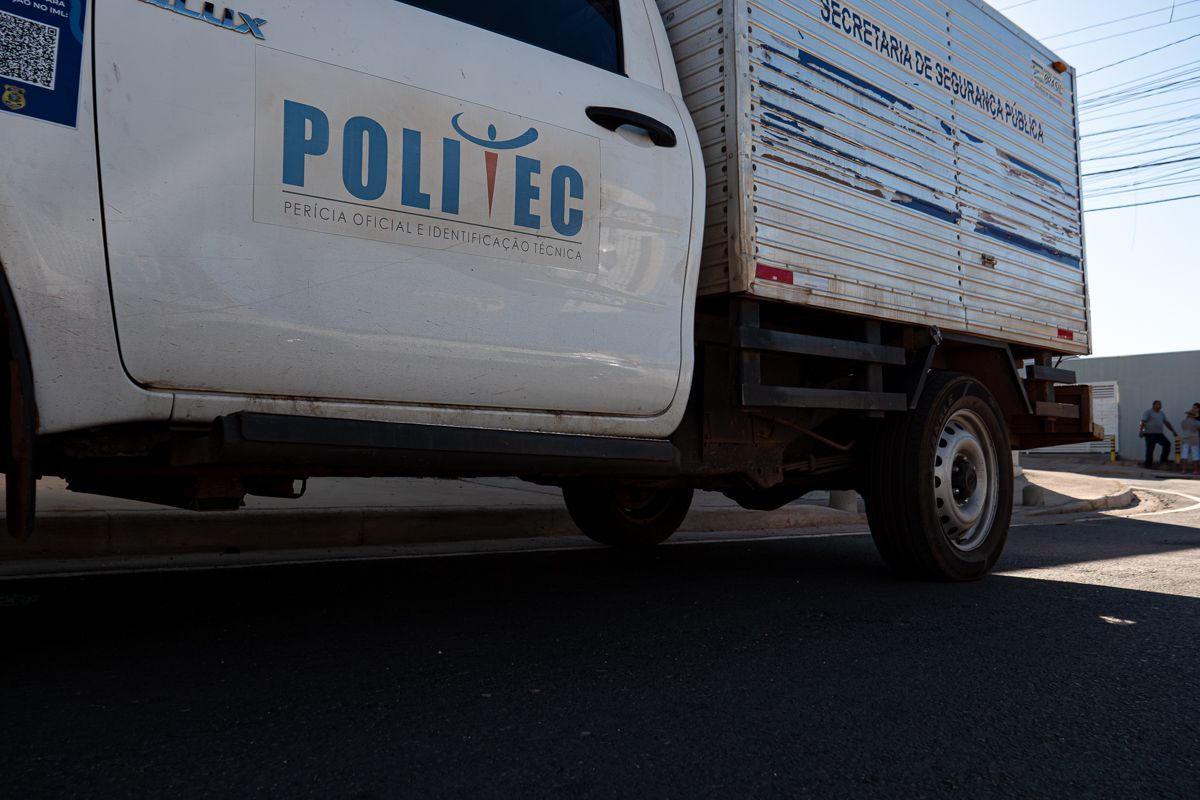 Homem morre em acidente entre carro e caminhonete em MT…