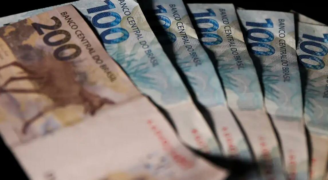 Dívida Pública cresce 1,91% em abril e se aproxima de R$ 8,8 trilhões