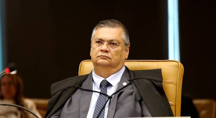 Dino pede vista e STF suspende julgamento sobre royalties do petróleo