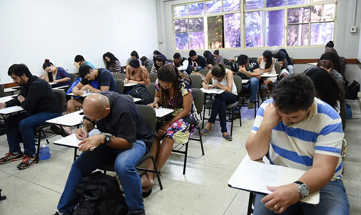 Inscrições para o Encceja 2026 terminam nesta sexta-feira (15)