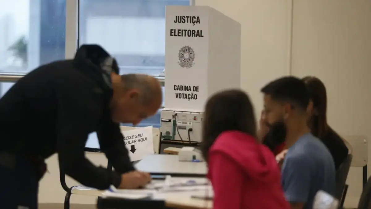 Número de pesquisas de intenção de voto cresce 370% em Goiás