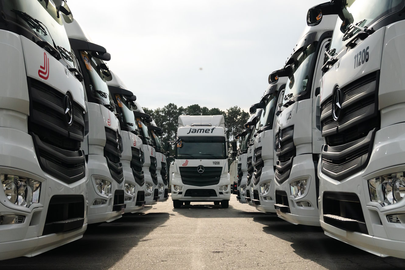 Jamef investe R$ 25 milhões em novos caminhões para renovação de frota