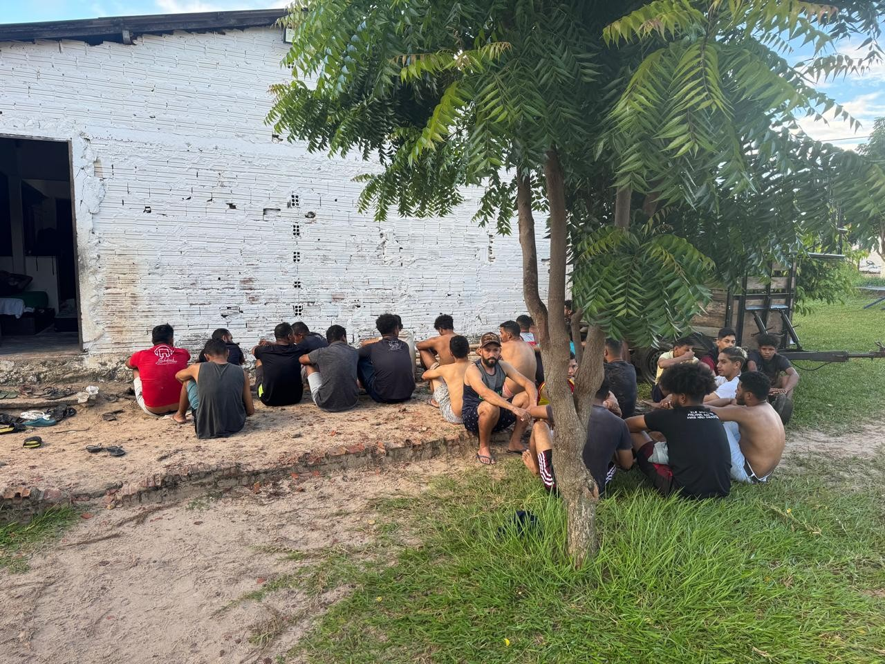 PF resgata mais de 40 pessoas de igreja na Grande Ilha de São Luís