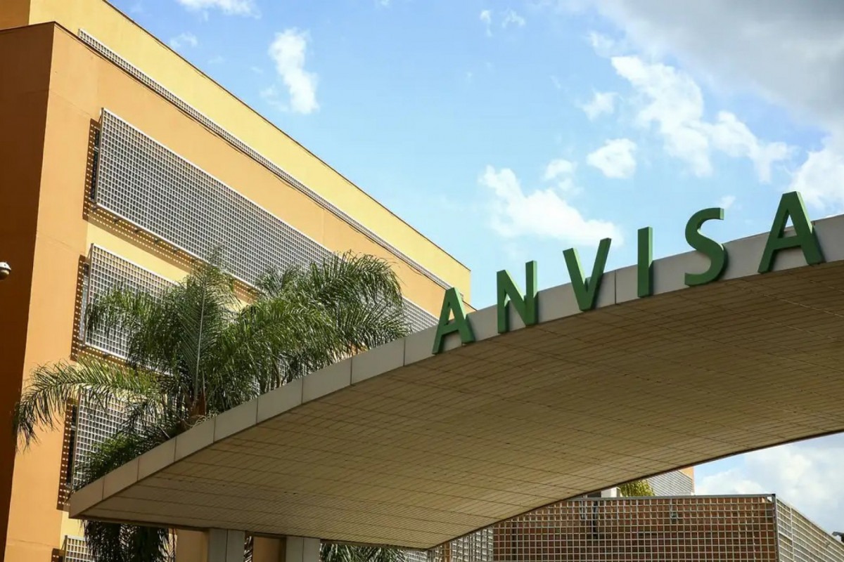 Anvisa suspende corticoide e remédio para colesterol; veja quais lotes