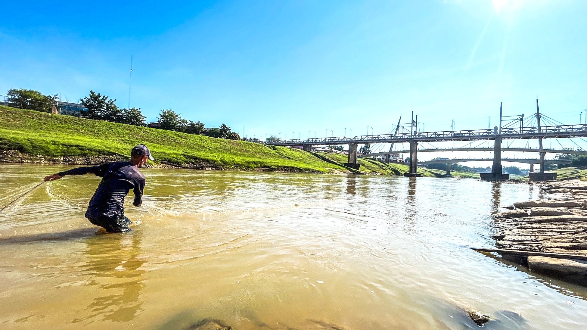 Ninguém olha para as pontes: rachaduras invisíveis!