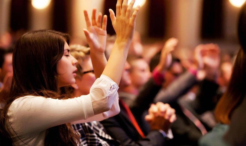 Religião, política e omissão – SelesNafes.com