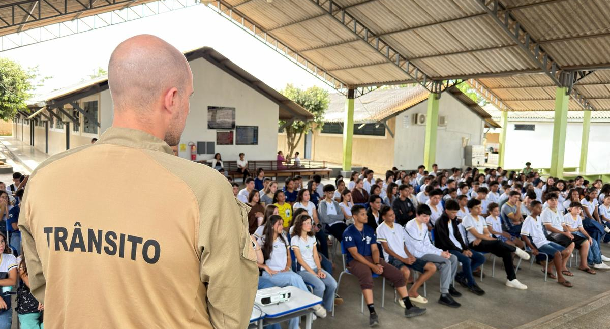 Maio Amarelo em Jaru promove conscientização sobre trânsito seguro em escolas
