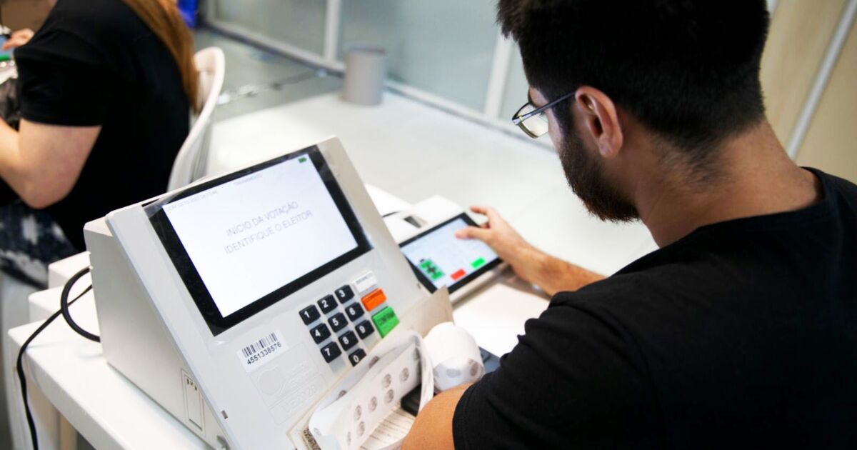 TRE-AM reforça participação cidadã com inscrições para mesários voluntários
