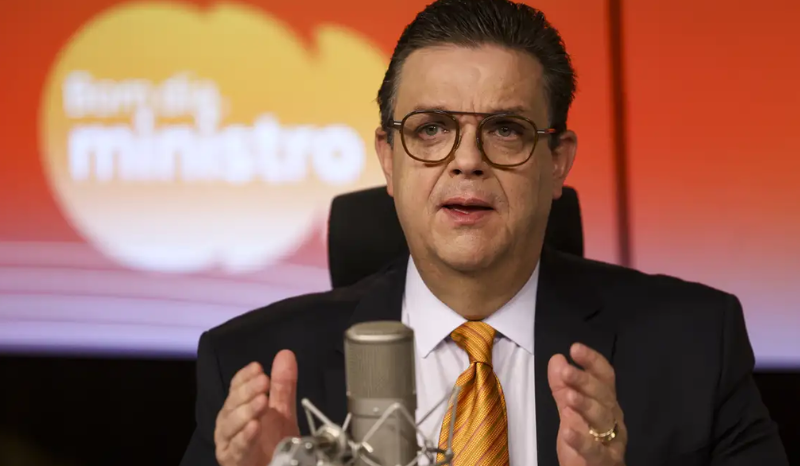 Ministro teme emenda que reduz INSS para compensar fim da escala 6×1