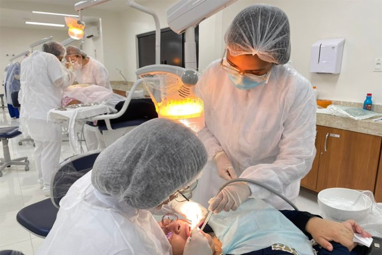 Mulheres vítimas de violência terão prioridade odontológica no AM