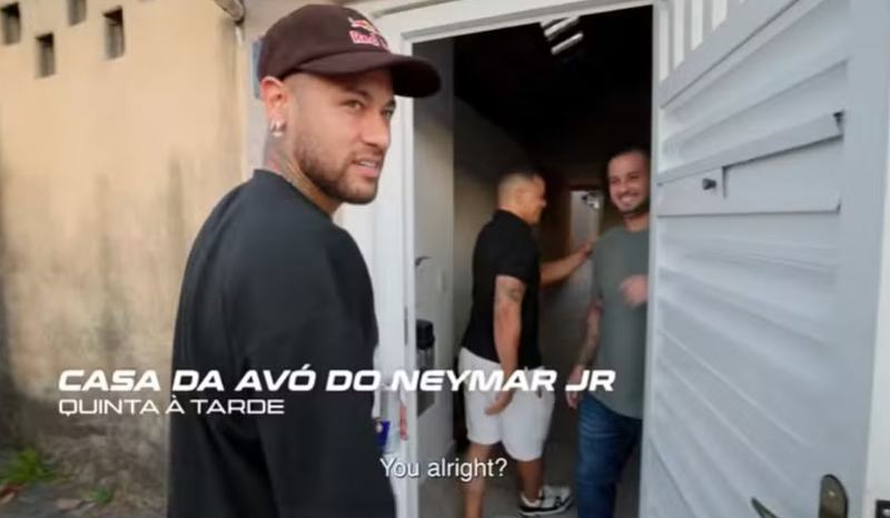 “Tinha coisas que eu queria e não podia”, diz Neymar ao revisitar passado