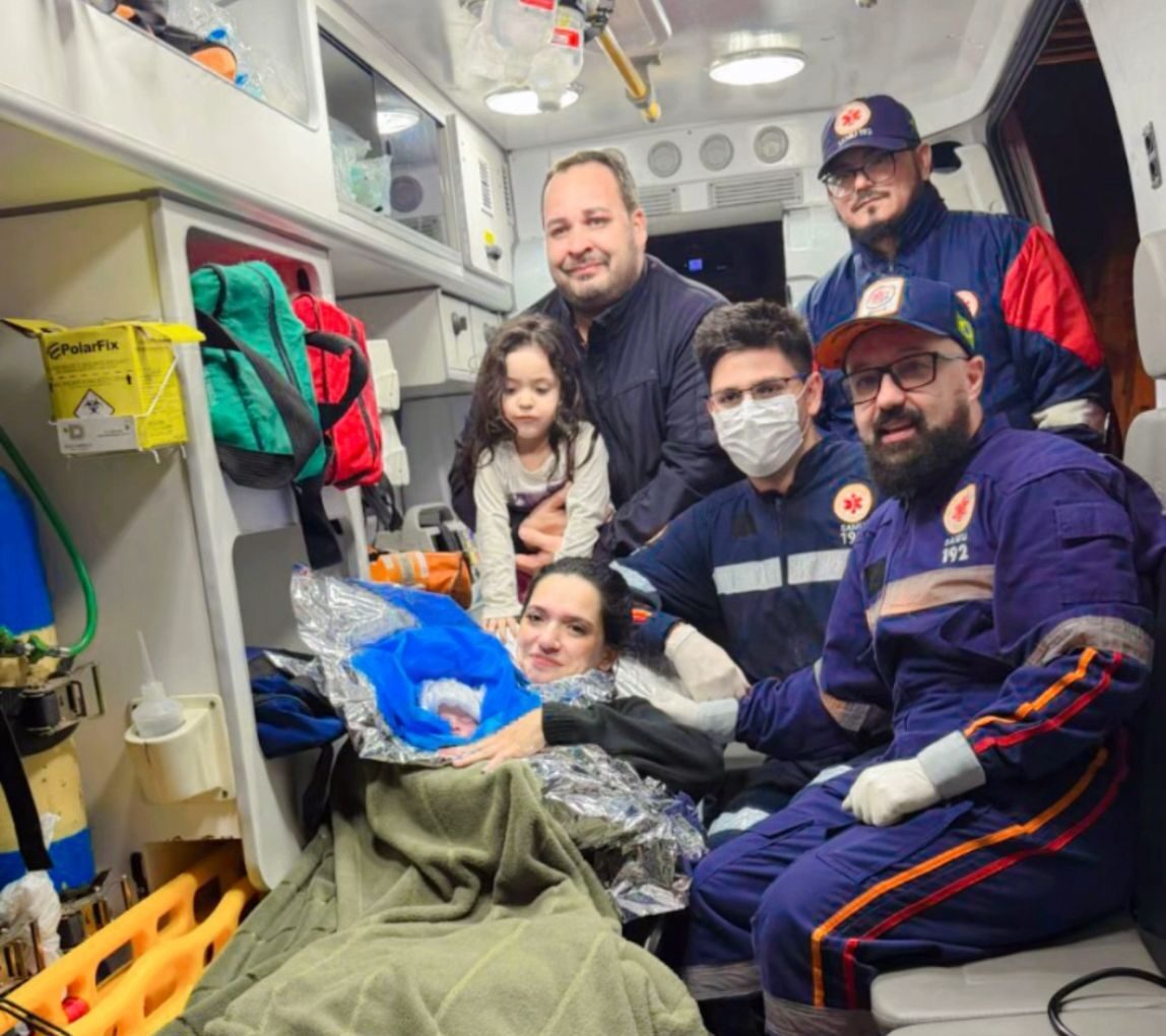 Acreano faz parto do próprio filho após bebê nascer em casa