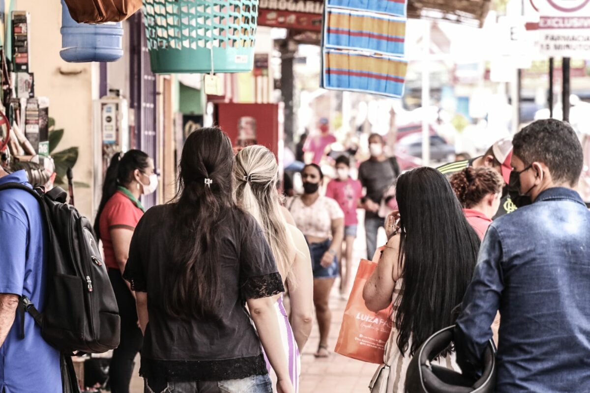 Quase metade da população do Acre está inadimplente