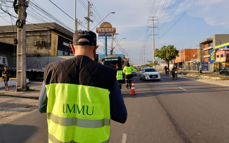 ‘Indústria da multa’? Prefeitura de Manaus multa milhares de condutores