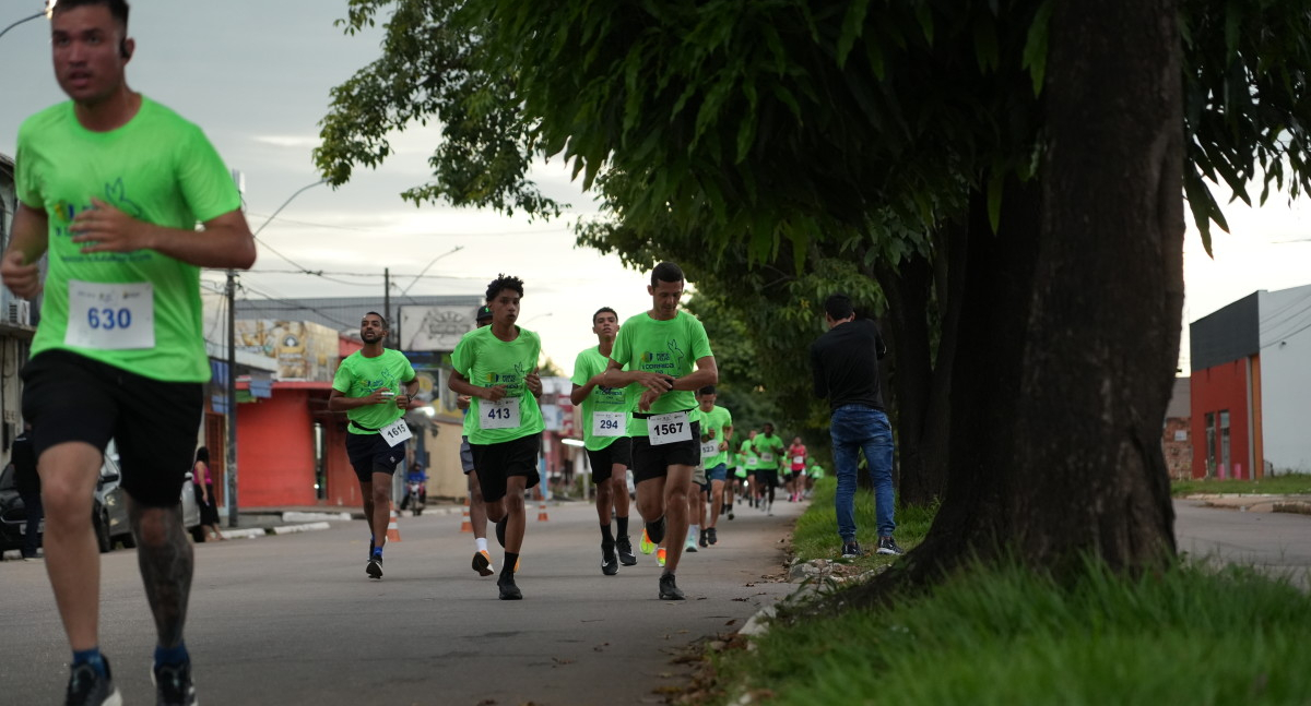 Prefeitura mobiliza secretarias para apoiar corrida noturna FunPace no Centro da capital