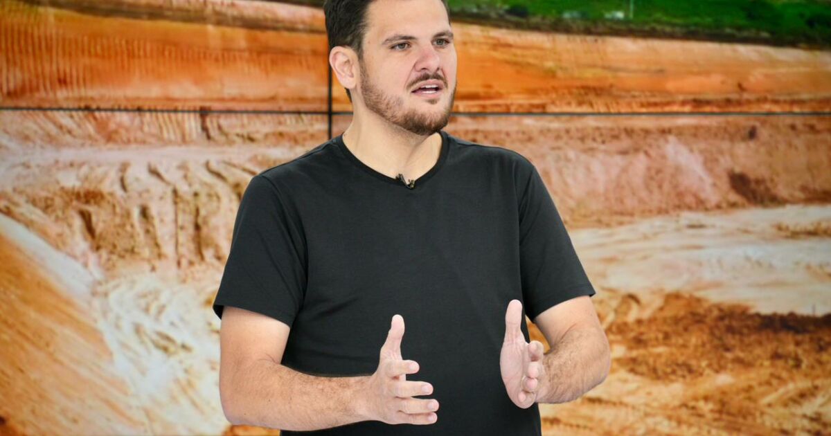Seminf gastou mais de R$ 3 bilhões na gestão Renato; Manaus segue esburacada