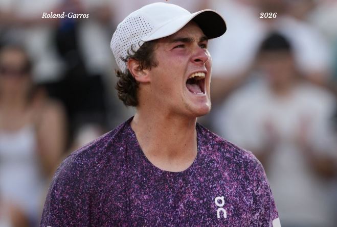 João Fonseca estreia com vitória no torneio de Roland Garros