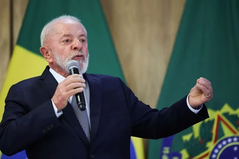 Lula se hospeda em embaixada nos EUA para evitar críticas com gastos em hotel de luxo