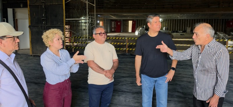 Artistas e ONG fazem debate acalorado sobre mudança de nome do Teatro das Bacabeiras – SelesNafes.com