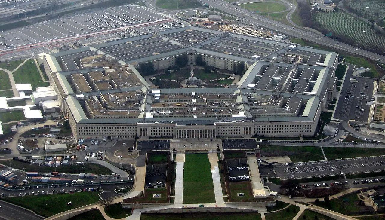 Pentágono amplia uso de inteligência artificial em redes militares