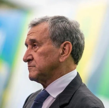 Carlos Alberto Parreira é internado na UTI com inflamação pulmonar no Rio de Janeiro