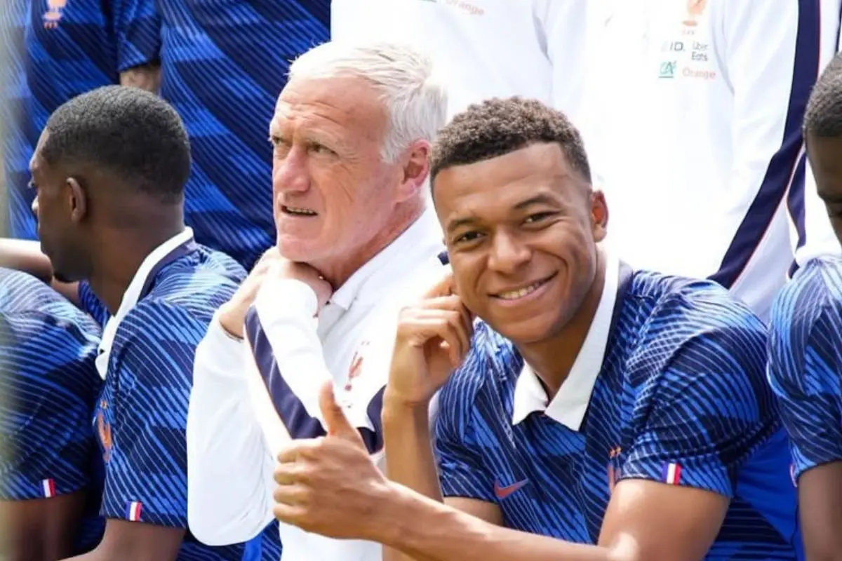 Deschamps reconhece que França é favorita na Copa
