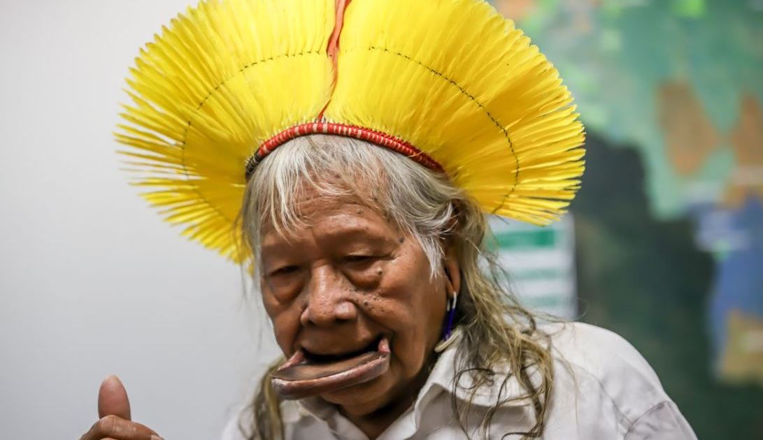 Cacique Raoni é internado em estado grave após quadro de infecção em MT