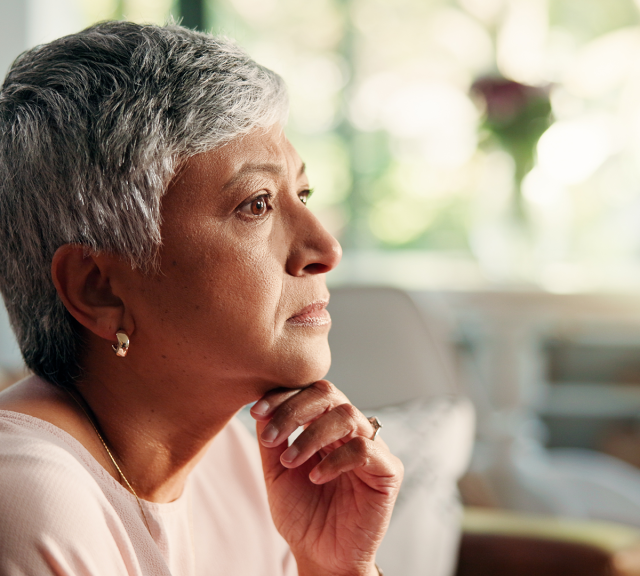 Mulheres sofrem impactos maiores na saúde cerebral em casos de demência e Alzheimer, aponta estudo