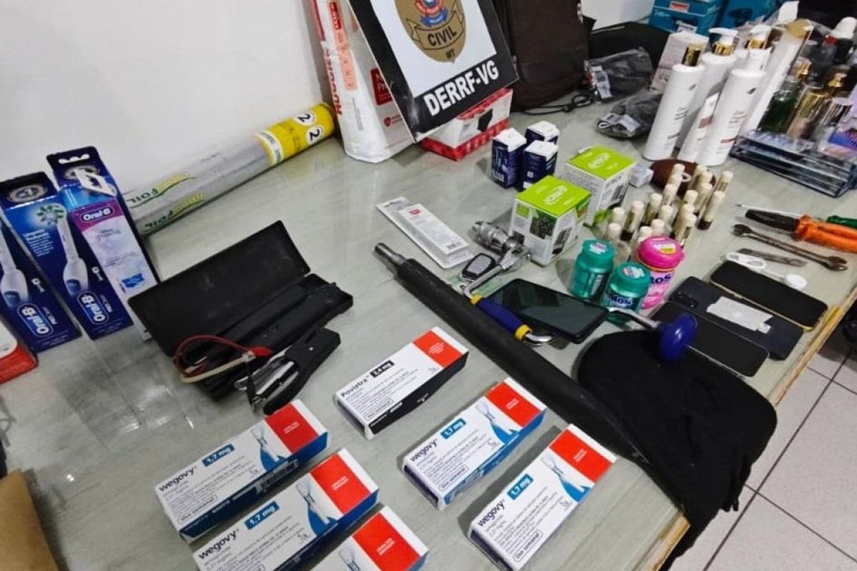 Dupla invade farmácia, leva R$ 24 mil e canetas emagrecedoras em VG…