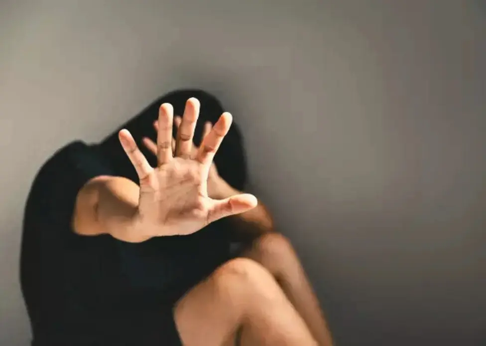 Casos de tentativa de feminicídio dobram no Acre e autoridades entram em alerta