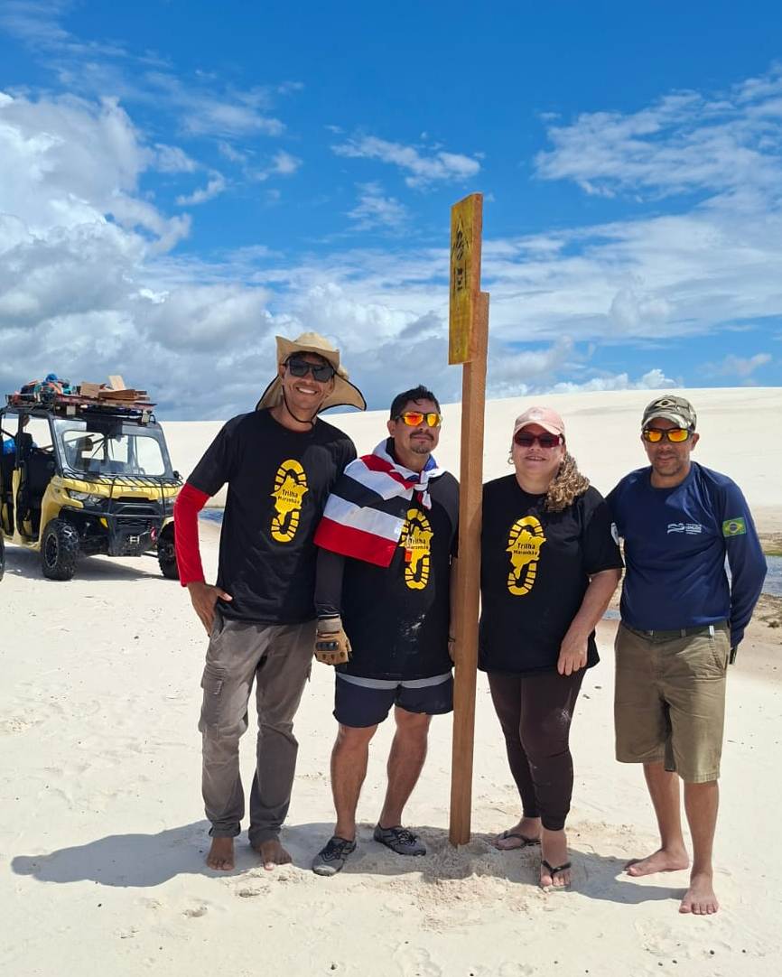 Curso de Turismo da UFMA participa da sinalização da maior trilha da América Latina nos Lençóis Maranhenses
